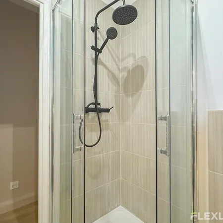 Flexliving - 99 Felix Faure - * Parigi
